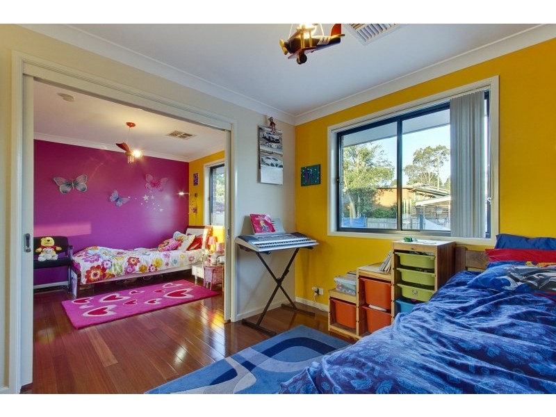 8 Kelvin Grove, Winston Hills NSW 2153