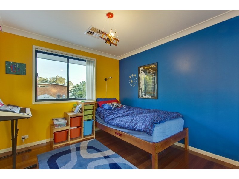 8 Kelvin Grove, Winston Hills NSW 2153