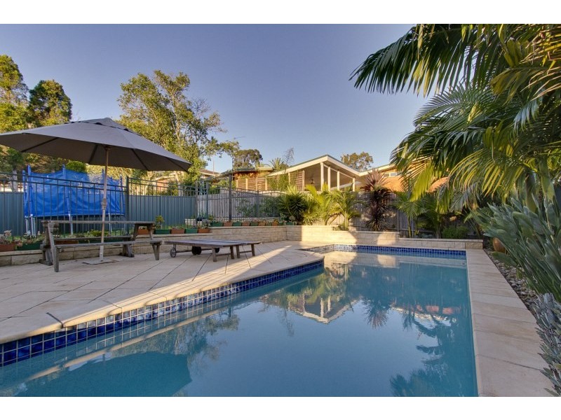 8 Kelvin Grove, Winston Hills NSW 2153