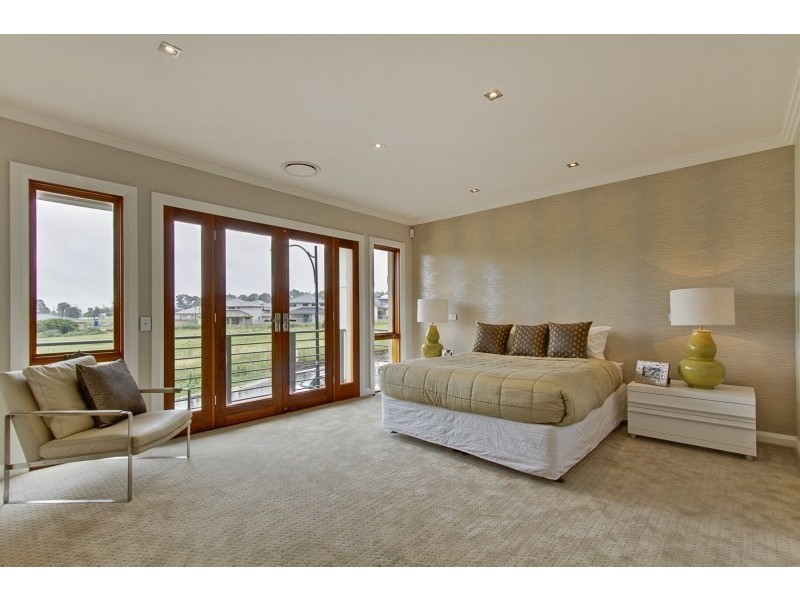 273 Sandlands Street, Kellyville NSW 2155