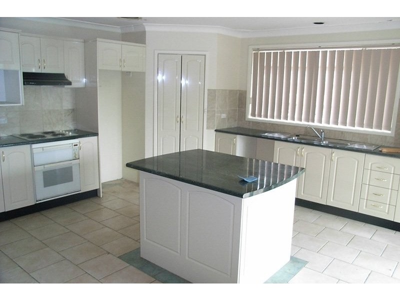 10 Sarah Crescent, Baulkham Hills NSW 2153