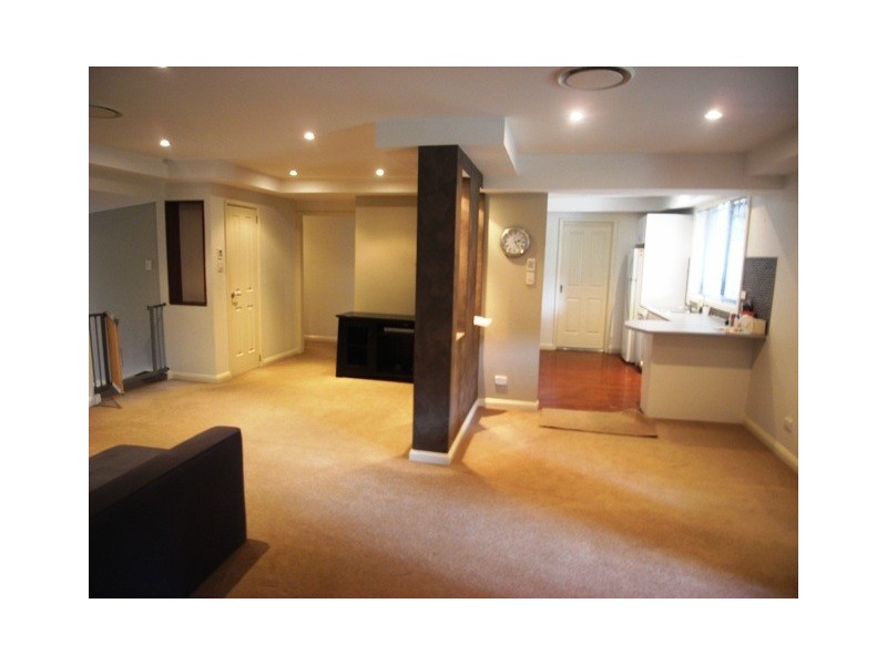 13 Delgaun Place, Baulkham Hills NSW 2153