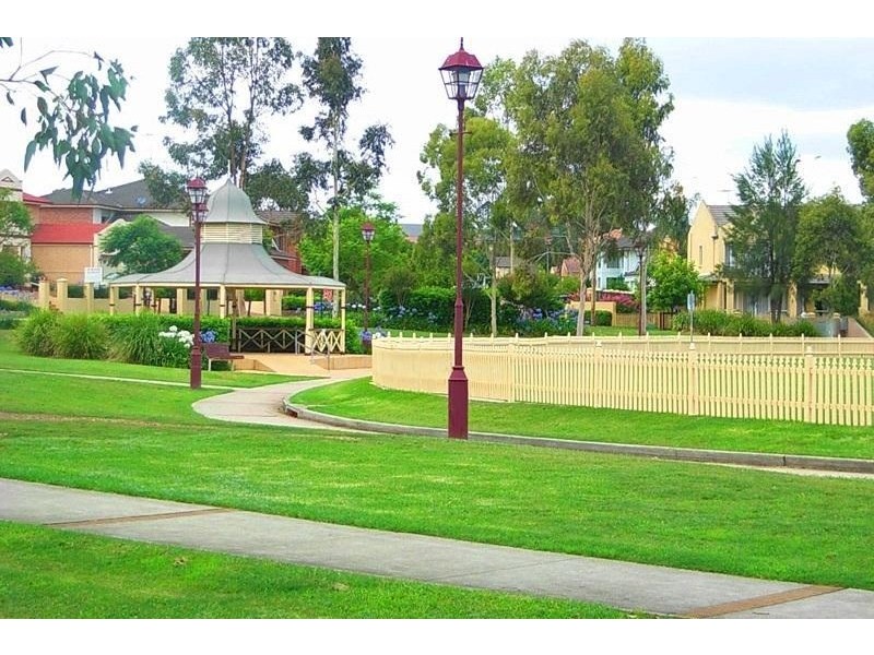 18 Noble Way, Rouse Hill NSW 2155