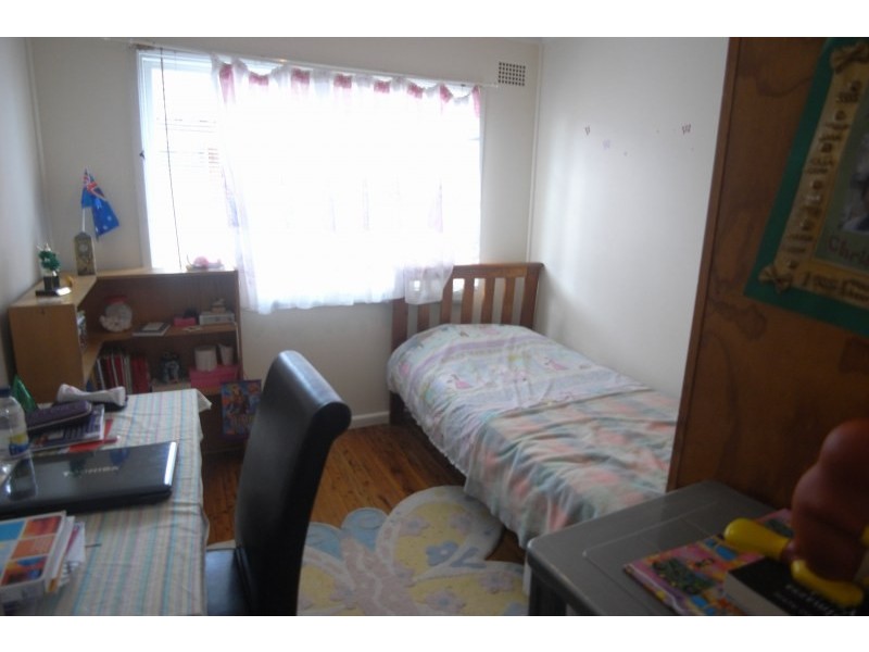 33 Greenleaf Street, Constitution Hill NSW 2145