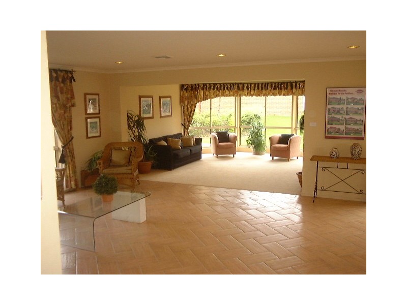 4 Jackson Place, Kellyville NSW 2155