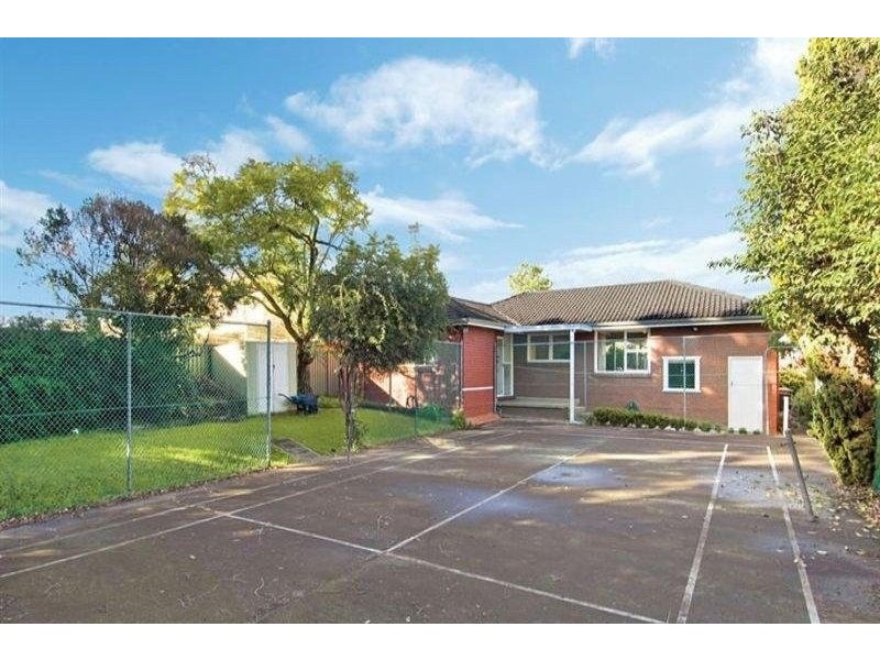 27 Kentwell Street, Baulkham Hills NSW 2153