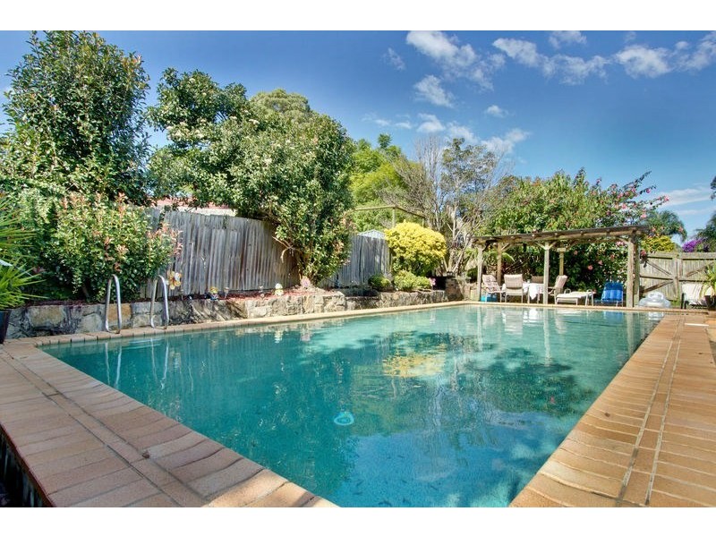 22 Manor Place, Baulkham Hills NSW 2153