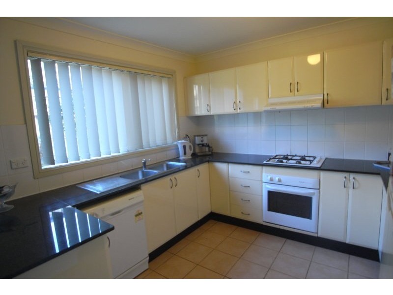 Unit 2/32 Edward Street, Baulkham Hills NSW 2153