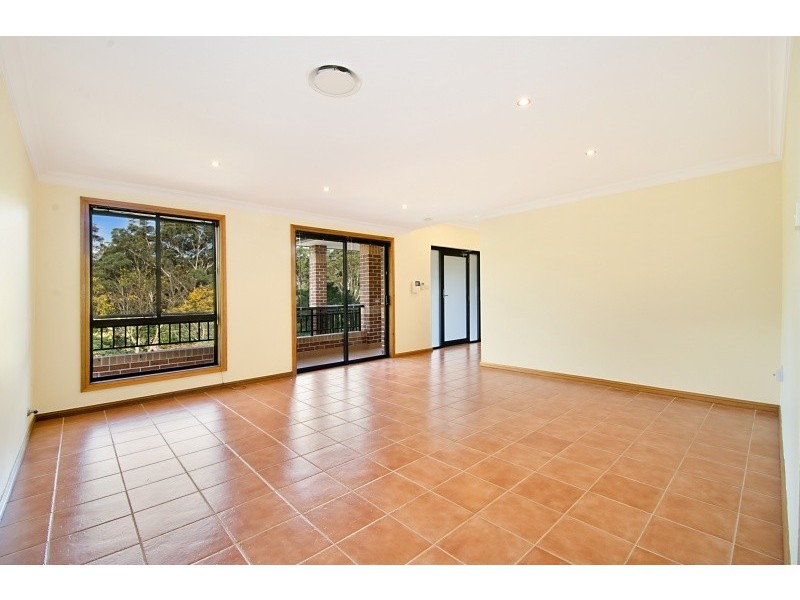 2 Elabana Way, Castle Hill NSW 2154