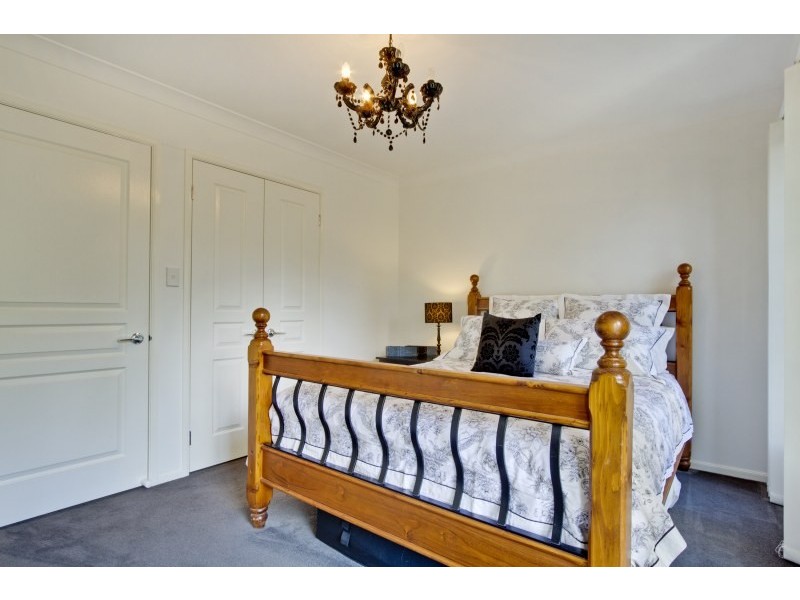 36 Rothbury Terrace, Stanhope Gardens NSW 2768