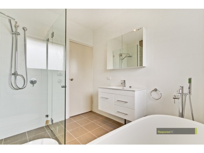 2 Selkirk Street, Winston Hills NSW 2153