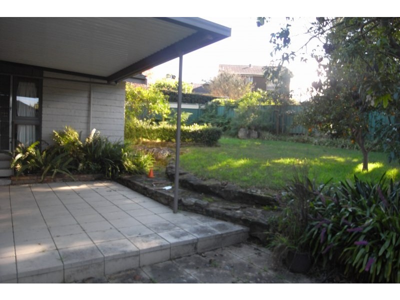 30 Caprera Road, Northmead NSW 2152