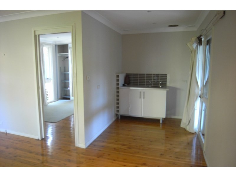 30 Caprera Road, Northmead NSW 2152