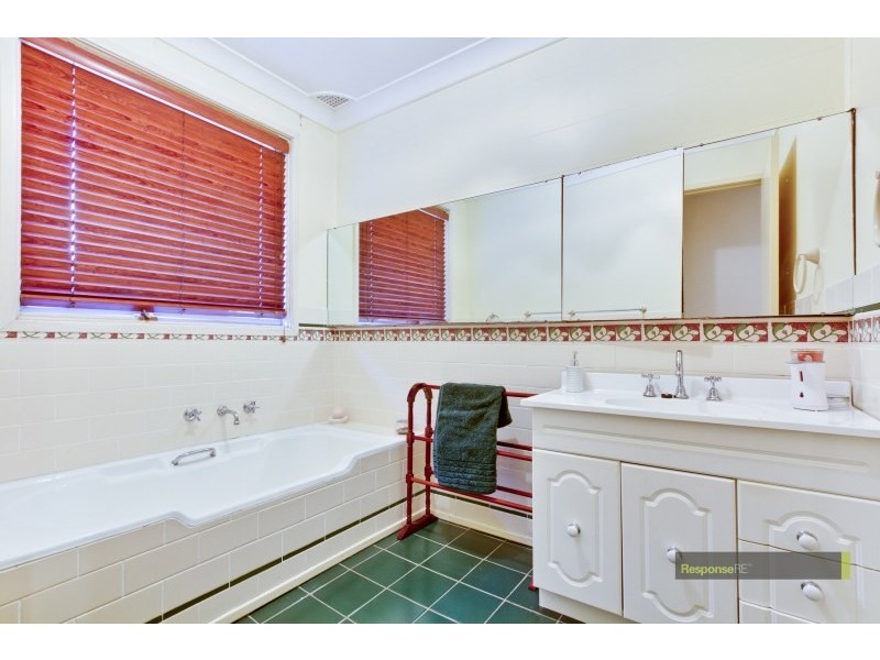 16 Karen Court, Baulkham Hills NSW 2153