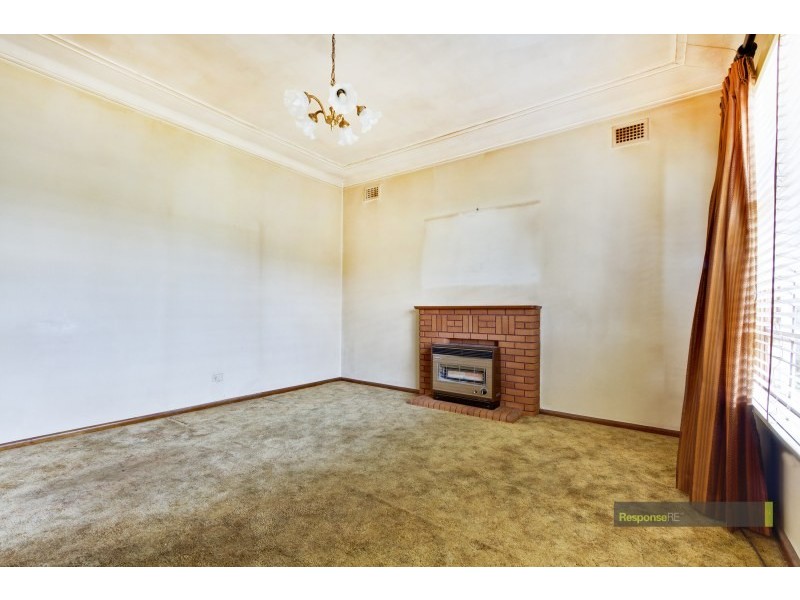 6 Jannarn Grove, Seven Hills NSW 2147