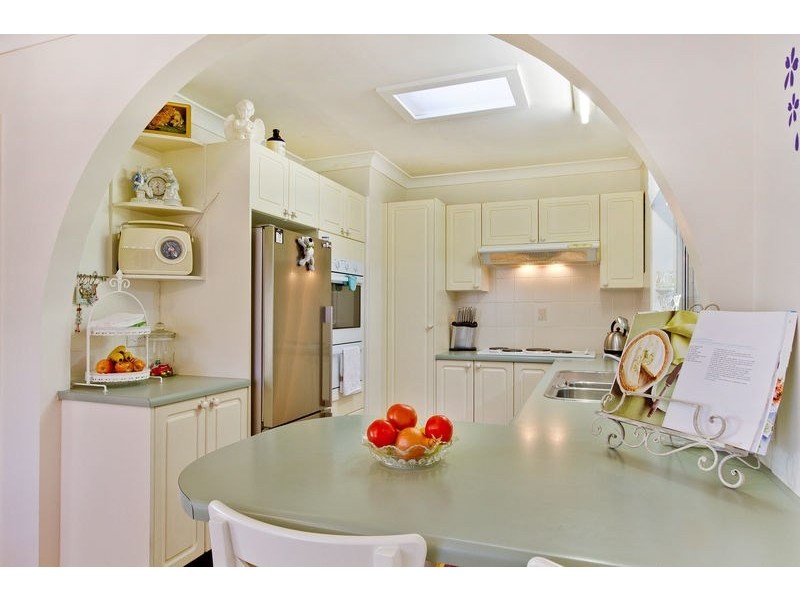 2 Kira Avenue, Northmead NSW 2152