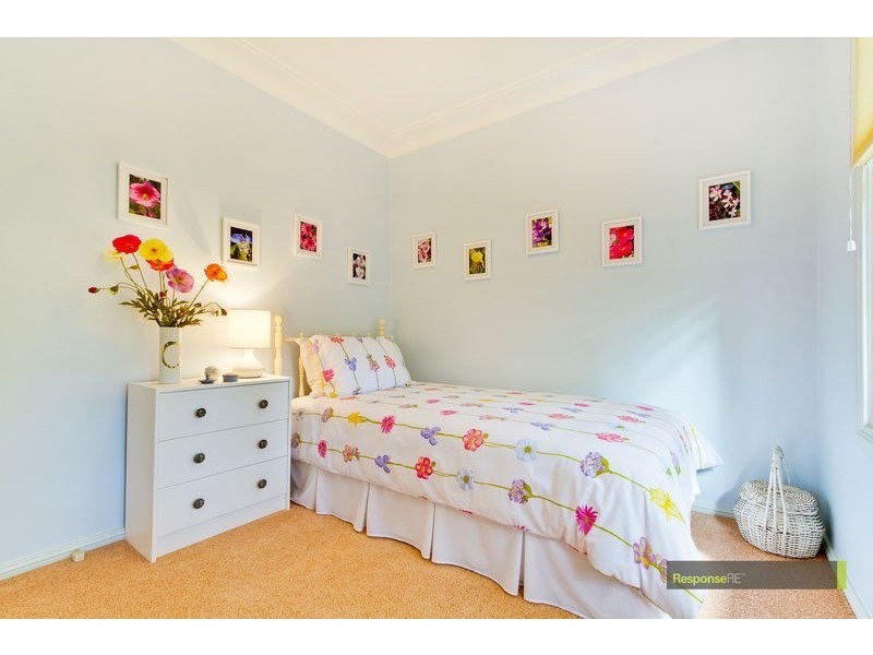 1 Kira Avenue, Northmead NSW 2152