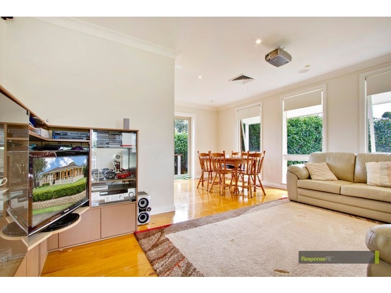 43 Sparman Crescent, Kings Langley NSW 2147