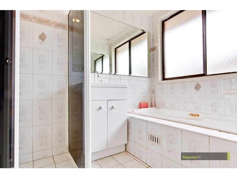 43 Sparman Crescent, Kings Langley NSW 2147
