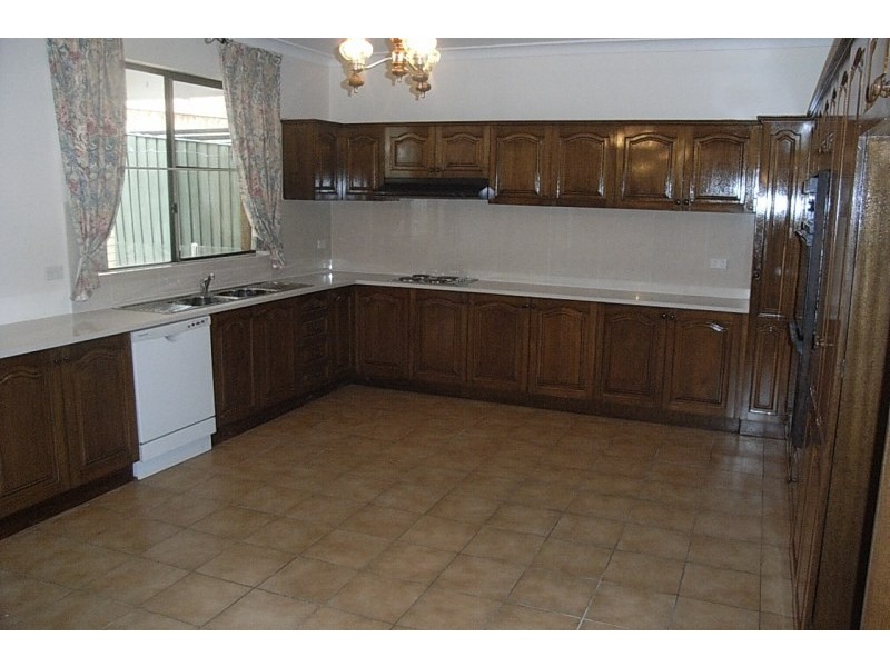 2 Cheltenham Close, Castle Hill NSW 2154