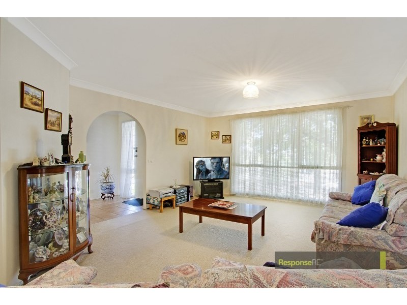 13 Brett Street, Kings Langley NSW 2147