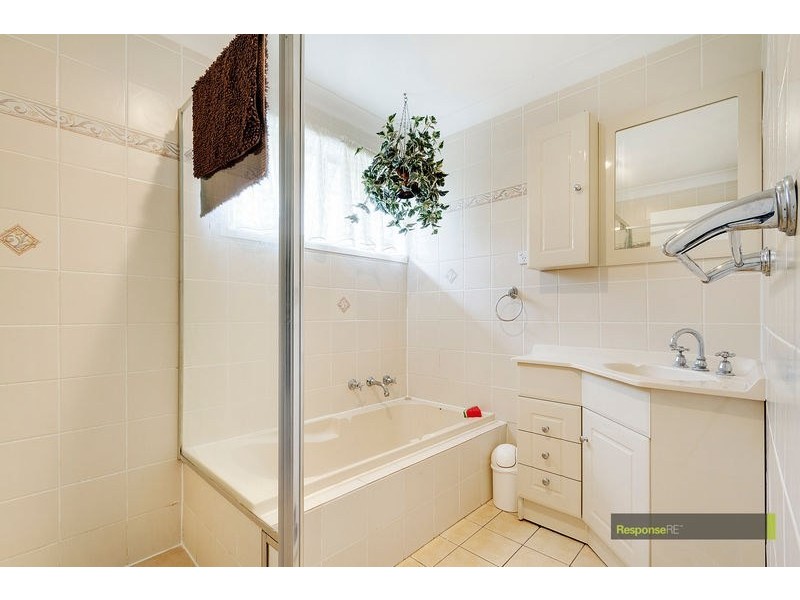 169 Joseph Banks Drive, Kings Langley NSW 2147