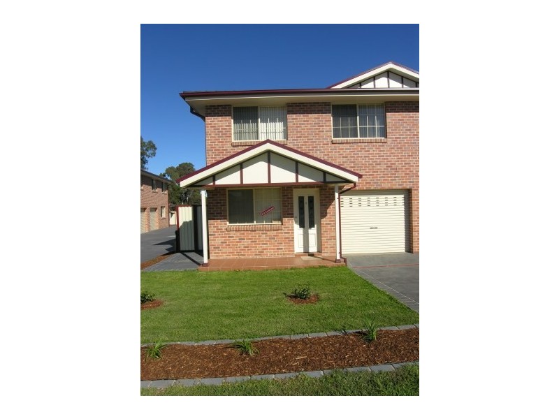 Unit 2/130 Walker Street, Quakers Hill NSW 2763