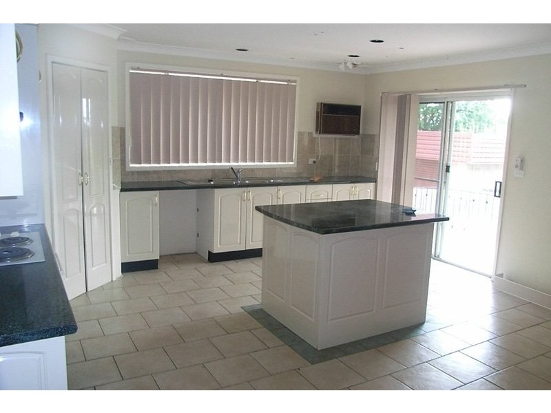 10 Sarah Crescent, Baulkham Hills NSW 2153