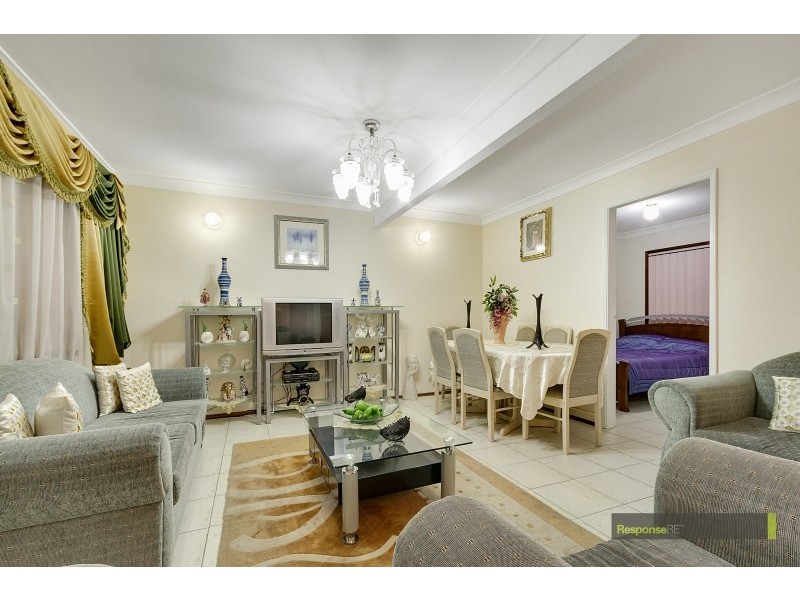10 Simmonds Street, Kings Langley NSW 2147