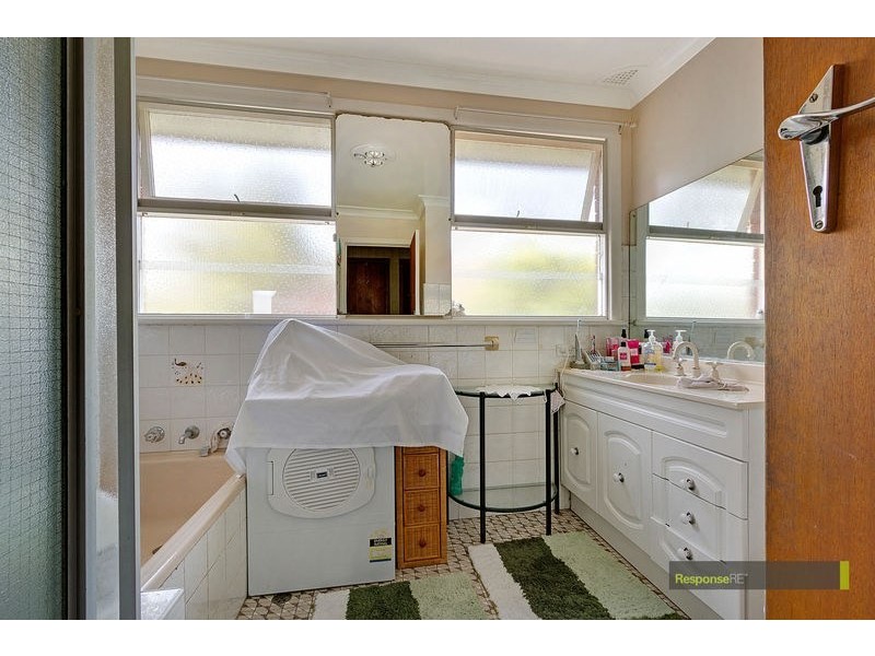 2 Huxley Drive, Winston Hills NSW 2153