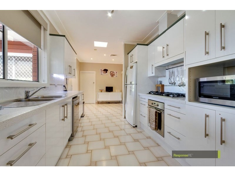 5 Merinda Avenue, Baulkham Hills NSW 2153