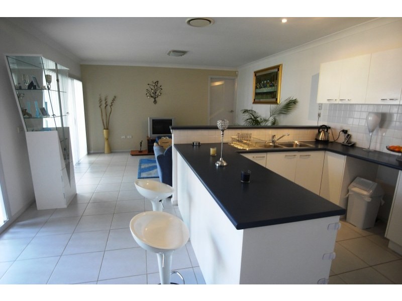 4 Castleford Terrace, Stanhope Gardens NSW 2768