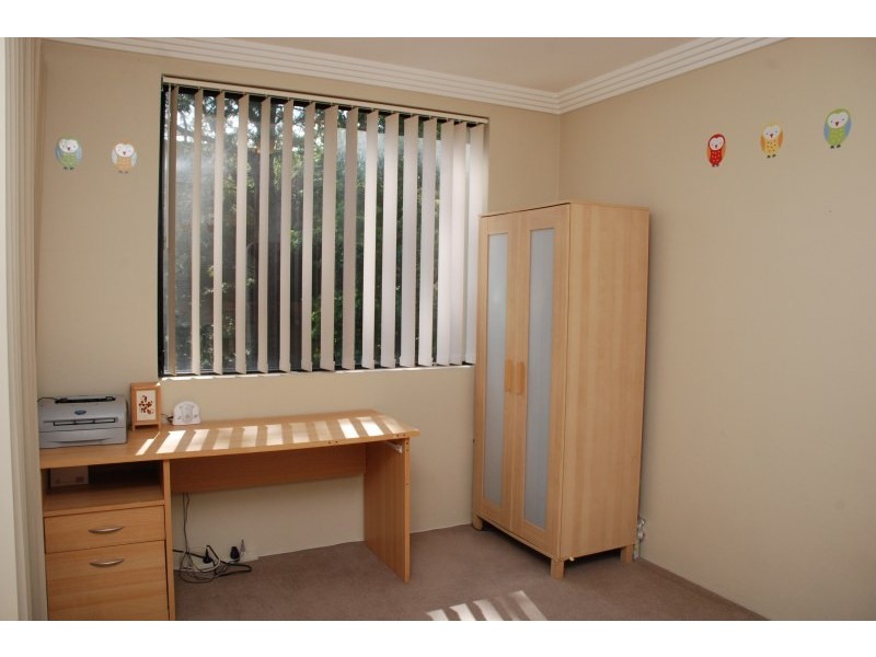 Unit 4/26 Redbank Road, Northmead NSW 2152