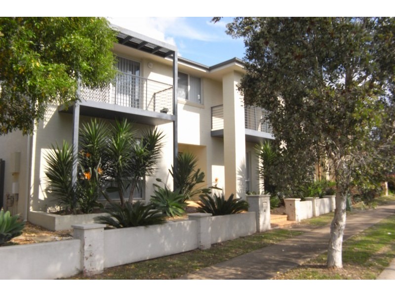 4 Castleford Terrace, Stanhope Gardens NSW 2768
