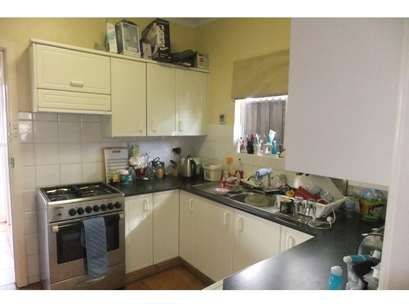 2 Derbyshire Avenue, Toongabbie NSW 2146