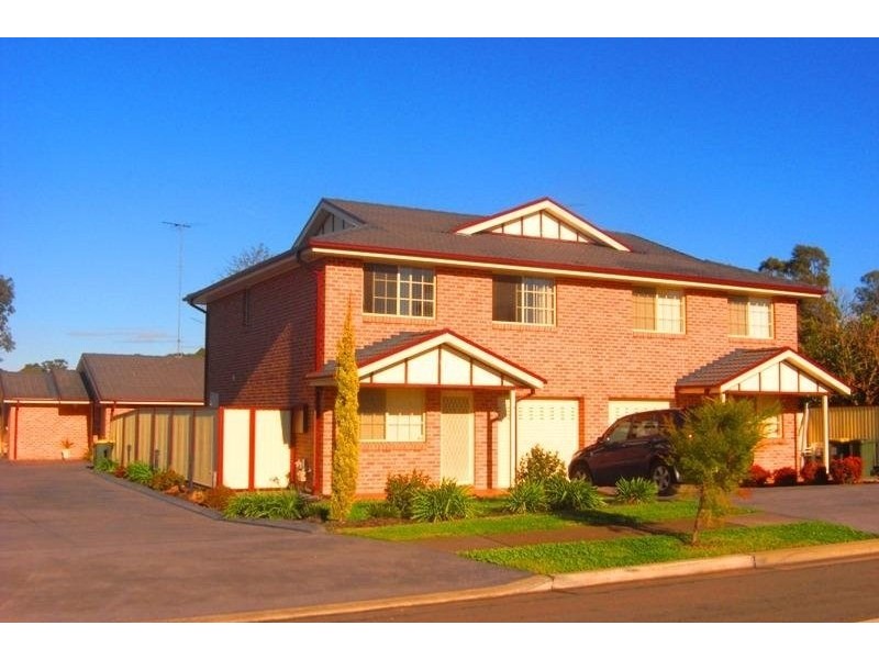 Unit 1/130 Walker Street, Quakers Hill NSW 2763