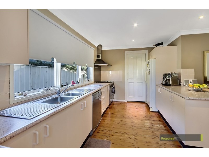 136 Merindah Road, Baulkham Hills NSW 2153
