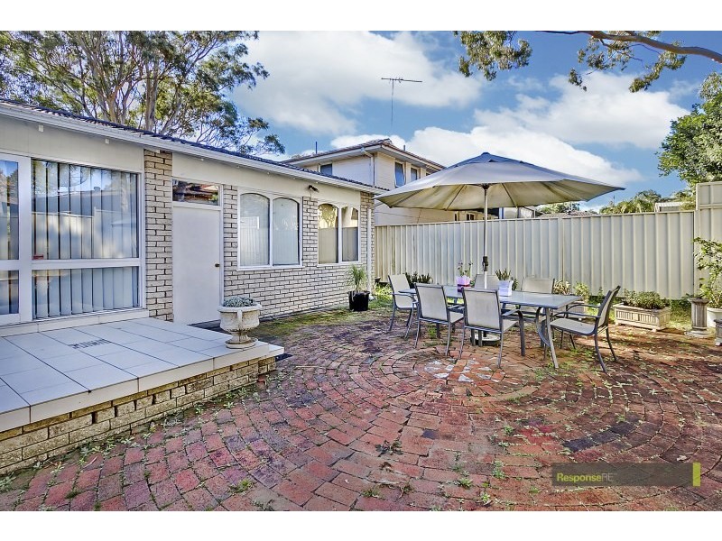 136 Merindah Road, Baulkham Hills NSW 2153