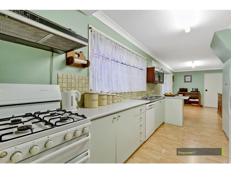 10 Beethoven Street, Seven Hills NSW 2147