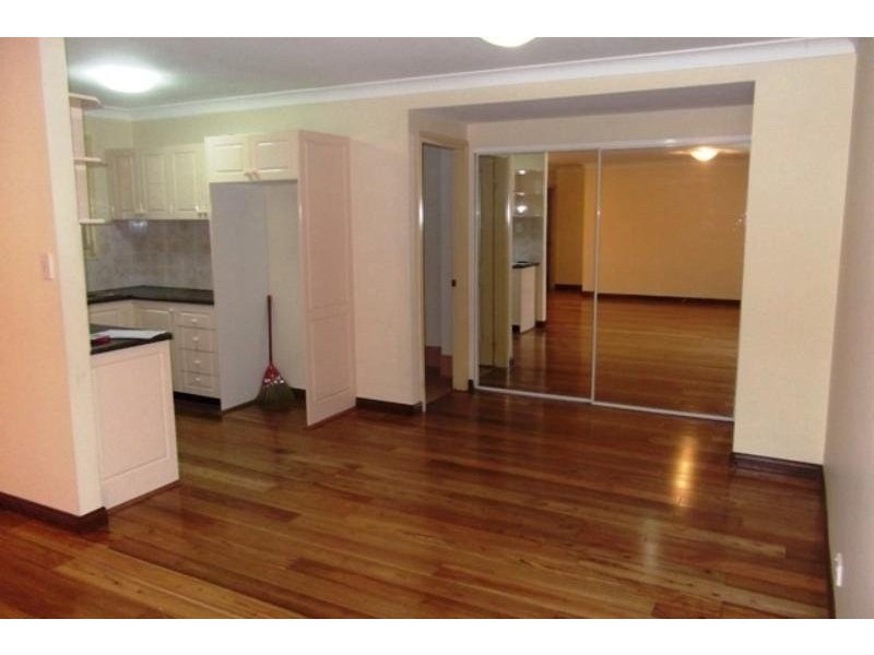 Unit 3/30 Hillcrest Road, Quakers Hill NSW 2763