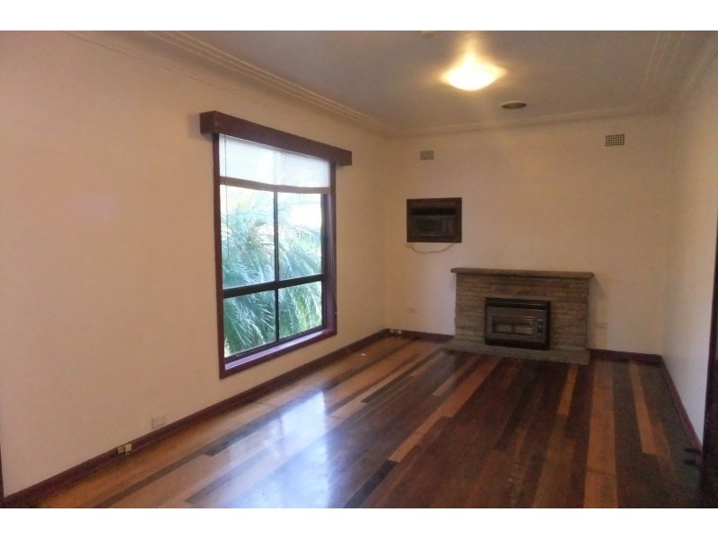 11 Anne Avenue, Seven Hills NSW 2147