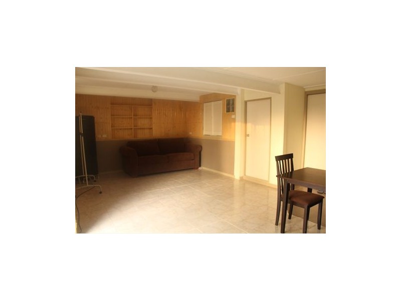 Unit FLAT/28 Blackett Drive, Castle Hill NSW 2154