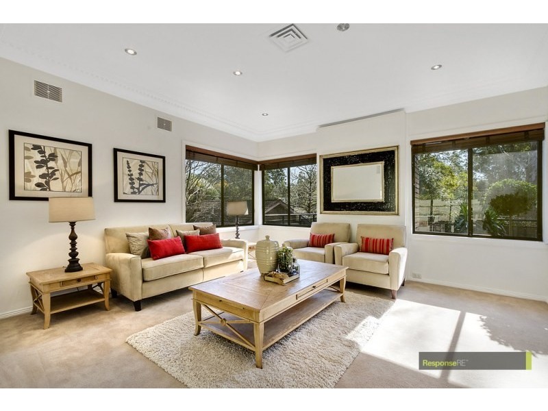22 Cook Street, Baulkham Hills NSW 2153
