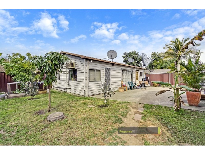 24 Balmoral Road, Northmead NSW 2152