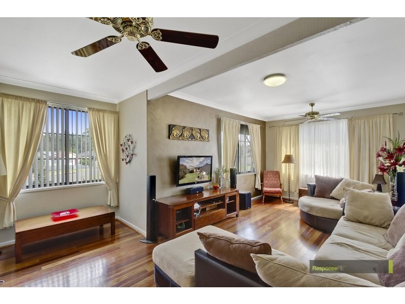 1 Radley Road, Seven Hills NSW 2147