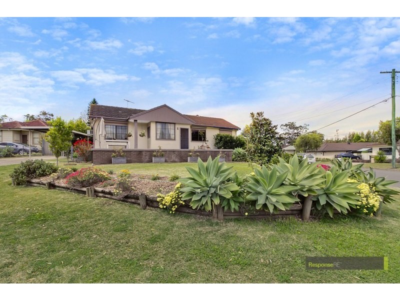 1 Radley Road, Seven Hills NSW 2147