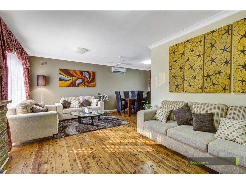 9 Moss Street, Northmead NSW 2152