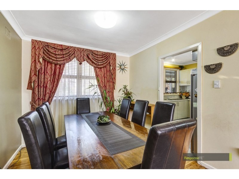 9 Moss Street, Northmead NSW 2152