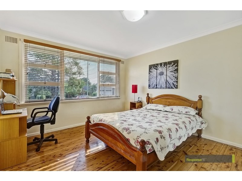 9 Moss Street, Northmead NSW 2152