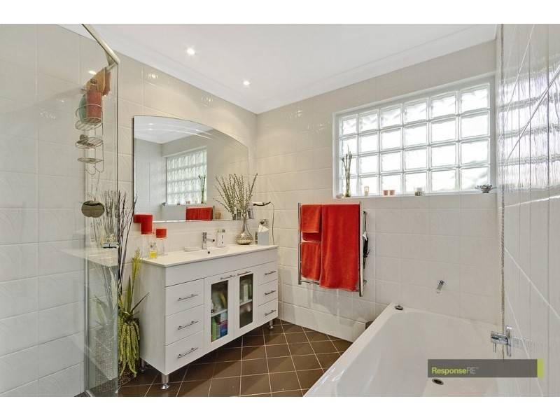 154 Merindah Road, Baulkham Hills NSW 2153